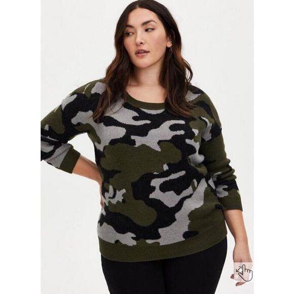 Torrid Camo Jacquard Crew Neck Pullover Women’s Plus Size 2 - Picture 9 of 11